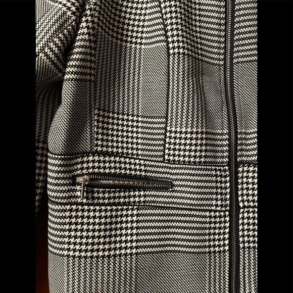 Eden Court Houndstooth Zip Jacket🖤 - Picture 6 of 11